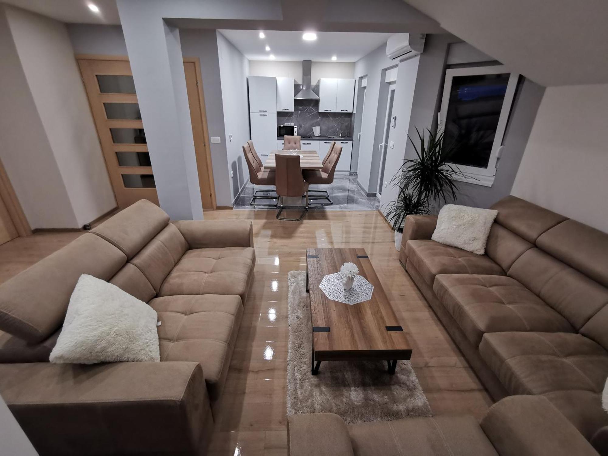 Apartman Bozur **** Satnica Dakovacka Ngoại thất bức ảnh